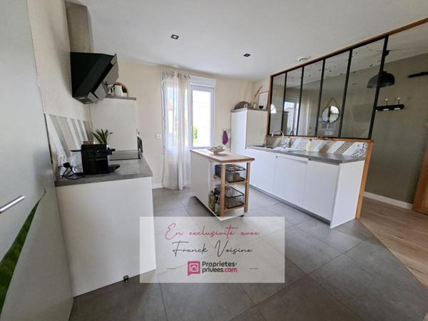 A VENDRE en Exclusivité aux Herbiers, maison de 75 m2 avec 3 chambres sur une parcelle de 377 m2