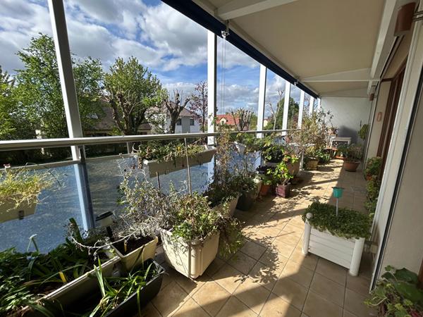APPARTEMENT/TERRASSE