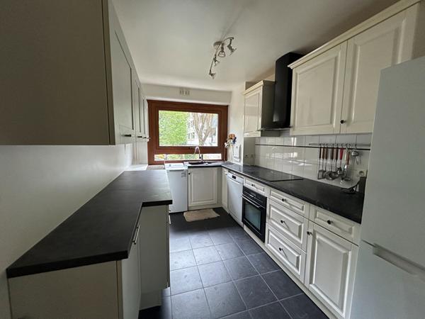 APPARTEMENT/TERRASSE