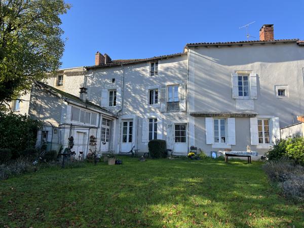 Maison à vendre à Thiviers (24800) - Dordogne