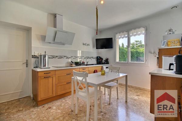 Maison Entraigues Sur La Sorgue - 4 pièces - 111m² - Jardin - Garage