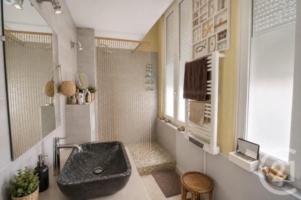 Maison à vendre  3 pièces - 82,10 m 2   BORDEAUX  - 33