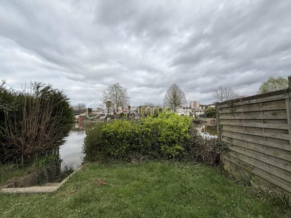 Terrain de loisirs de 365 m²