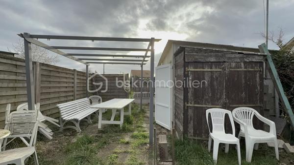 Terrain de loisirs de 365 m²