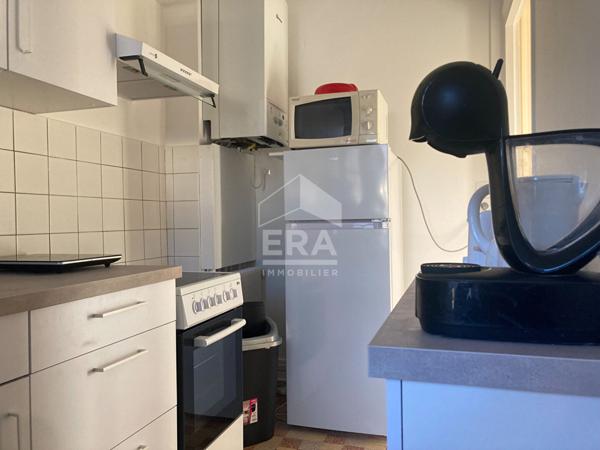 APPARTEMENT T3 MEUBLE A LOUER EN COURTE DUREE - A BLOIS - BELLES PRESTATIONS, COEUR DE VILLE, VUE SUR LA LOIRE