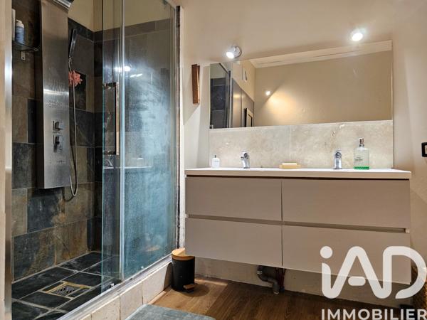 Maison à vendre 6 pièces 196 m² Châteauneuf-sur-Charente