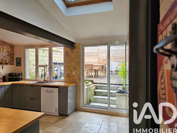 Maison à vendre 6 pièces 196 m² Châteauneuf-sur-Charente