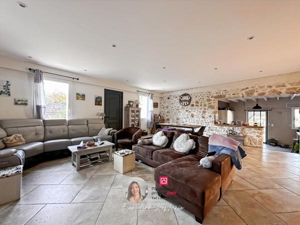 Maison La Motte 4 pièces 180 m2  2000 m2 Terrain