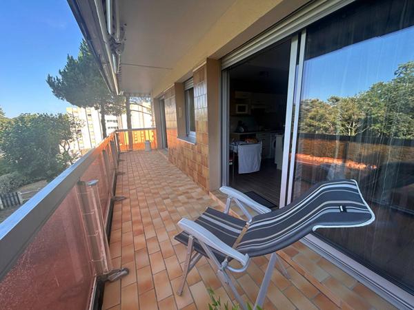 APPARTEMENT à VAUX SUR MER