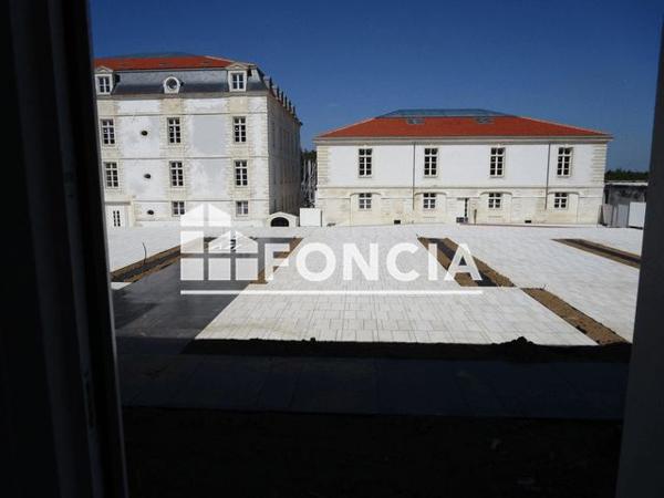 Location Appartement 2 pièces 46.16 m² - 10 RUE BAZEILLES - F214 Rochefort 17300