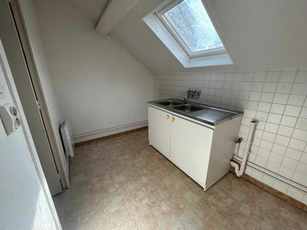 Appartement à louer    1 pièce •  Reims