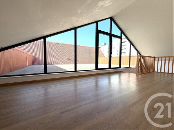 Appartement F4 à vendre  4 pièces - 88,73 m 2   BEGLES  - 33