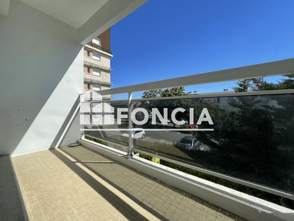 Location Studio 30.44 m² - 11 RUE DES ACACIAS Perigueux 24000