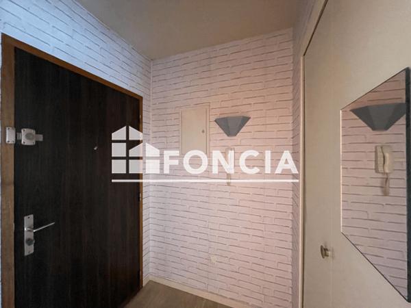 Location Studio 30.44 m² - 11 RUE DES ACACIAS Perigueux 24000