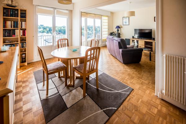 Pascal Autret BREST ABERS IMMOBILIER vous présente cet appartement de 81m² avec garage situé à Kerbonne Brest
