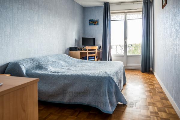 Pascal Autret BREST ABERS IMMOBILIER vous présente cet appartement de 81m² avec garage situé à Kerbonne Brest