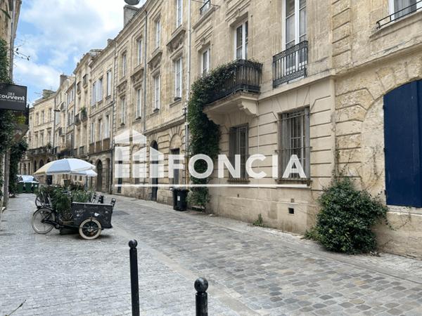 Location Appartement 2 pièces 54.5 m² - 14 RUE DU COUVENT Bordeaux 33000