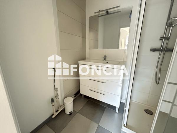 Location Appartement 2 pièces 54.5 m² - 14 RUE DU COUVENT Bordeaux 33000