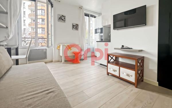 Appartement à vendre    1 pièce • 17 m2 Paris 10