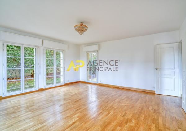 Appartement Le Plessis Robinson 4 pièce(s) 90 m2