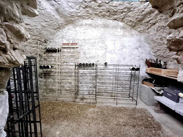 Maison de Prestige à Vendre à Étampes - 7 pièces, 5 chambres