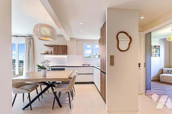 Roquebrune-Cap-Martin – Dernier étage rénové, terrasse et aperçu mer