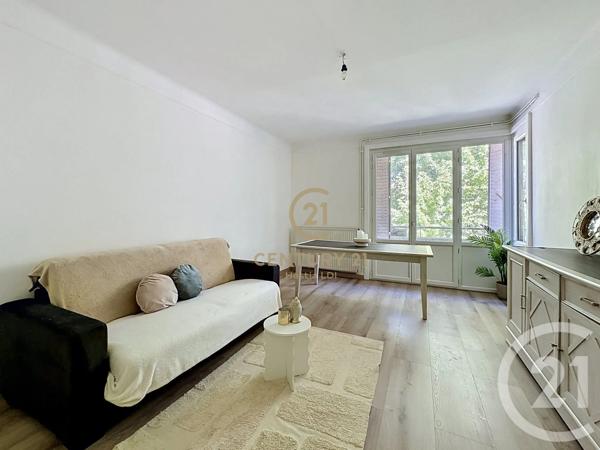 Appartement T2 à vendre  2 pièces - 51,50 m 2   GIVORS  - 69