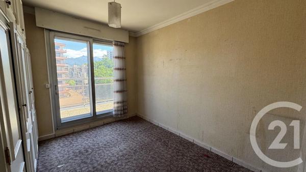 Appartement F4 à vendre  4 pièces - 105,83 m 2   GAP  - 05