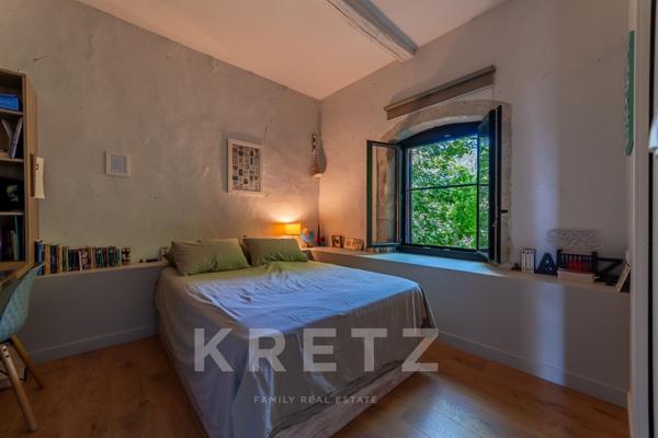 Mas entièrement rénové avec piscine