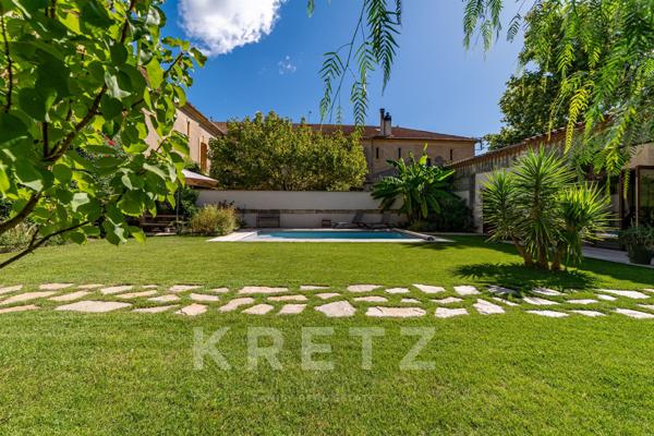 Mas entièrement rénové avec piscine