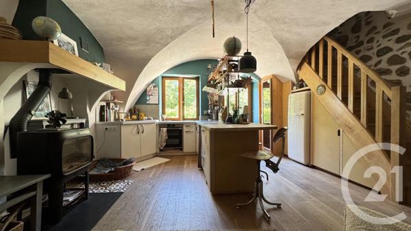 Maison à vendre  4 pièces - 56,99 m 2   LA ROCHE DES ARNAUDS  - 05