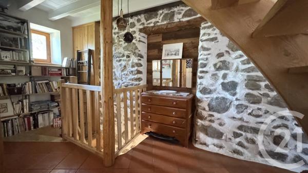 Maison à vendre  4 pièces - 56,99 m 2   LA ROCHE DES ARNAUDS  - 05