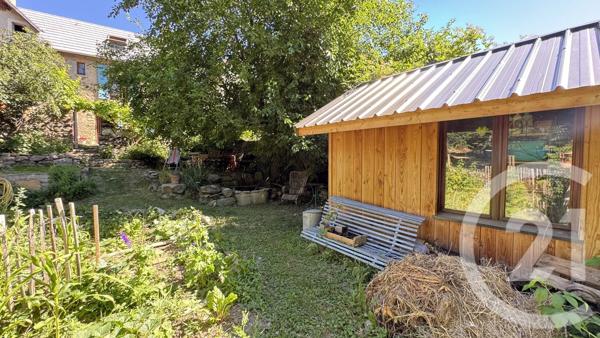 Maison à vendre  4 pièces - 56,99 m 2   LA ROCHE DES ARNAUDS  - 05