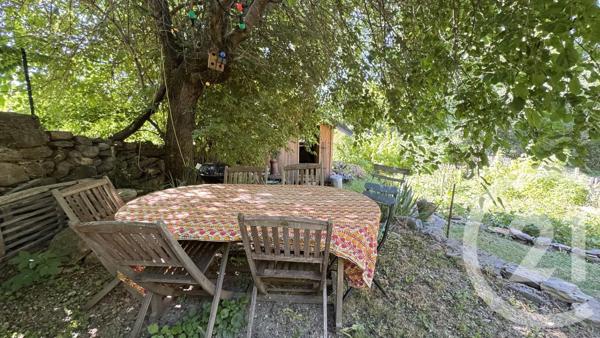 Maison à vendre  4 pièces - 56,99 m 2   LA ROCHE DES ARNAUDS  - 05