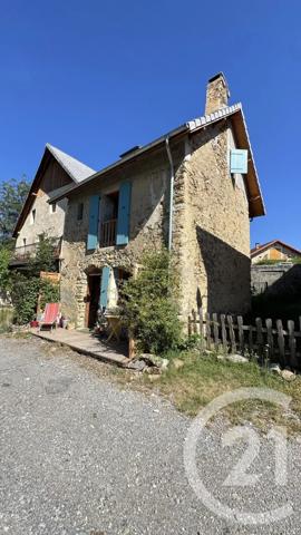 Maison à vendre  4 pièces - 56,99 m 2   LA ROCHE DES ARNAUDS  - 05