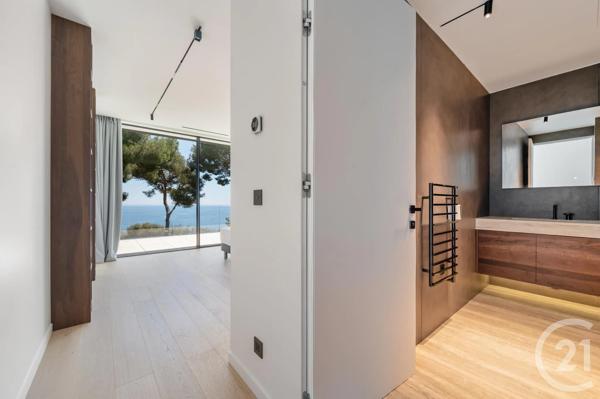 Maison à vendre  7 pièces - 360 m 2   EZE  - 06