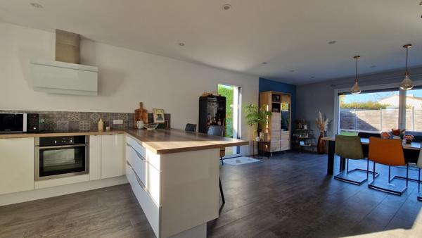 COUP DE COEUR à pieds du centre-ville de la CHAPELLE BASSE-MER