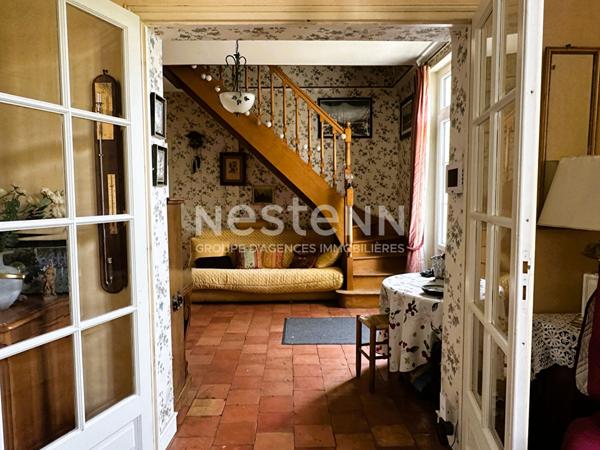 Vente élégante maison en pierre de tuffeau de 109 m² avec 4 chambres et bureau au coeur de Château-du-Loir (72500)