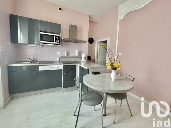 Immeuble à vendre 147 m² Bourbon-l'Archambault