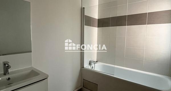 Location Appartement 2 pièces 52.82 m² - Lyon 69006