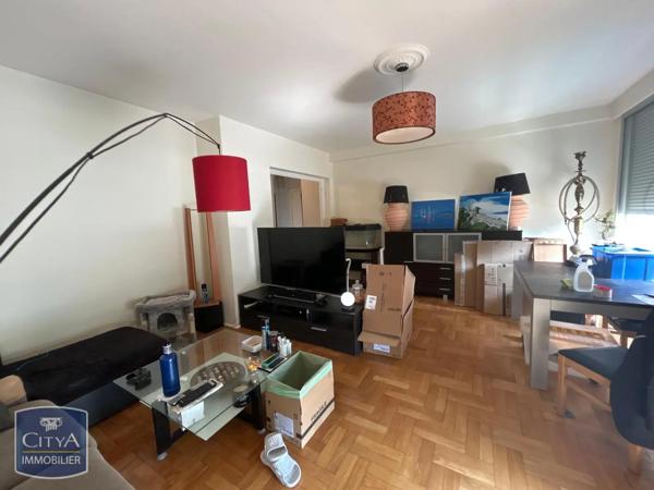 Appartement à louer 4 pièces 92.45m² Lyon (69008)