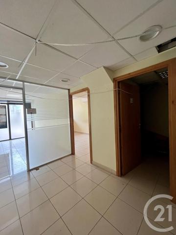 à vendre  40 m 2   ST CYR SUR MER  - 83