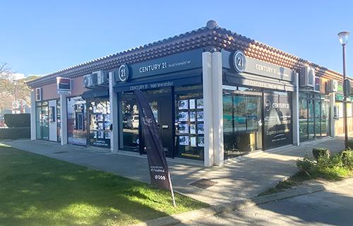 à vendre  40 m 2   ST CYR SUR MER  - 83