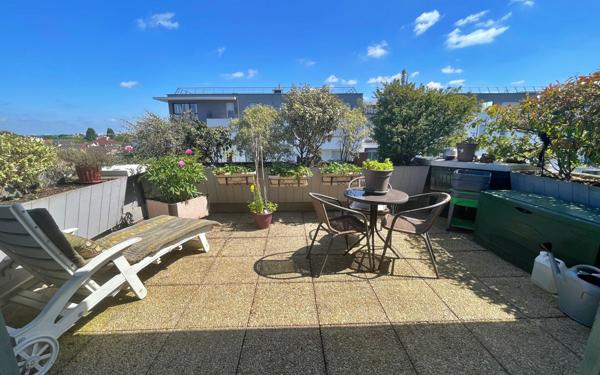 Appartement à vendre    3 pièces • 73,99 m2 Livry-Gargan