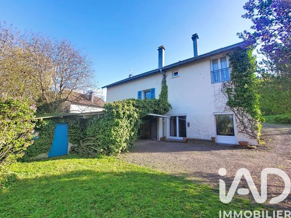 Maison à vendre 10 pièces 220 m² Saint-Michel-sur-Meurthe