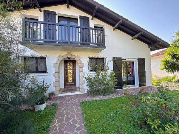 Maison Hendaye 7 pièces 215 m2