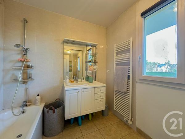 Appartement F3 à vendre  3 pièces - 97,55 m2 ST DIDIER AU MONT D OR - 69