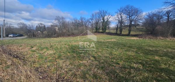 Beau Terrain Constructible de 5 675 m² à Gages Le Bas