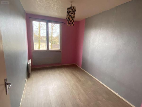 Appartement à rénover à vendre à La Chapelle-Saint-Luc dans l'Aube (10600), ref : 15309/339