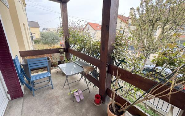 Maison à vendre    5 pièces •  Drancy